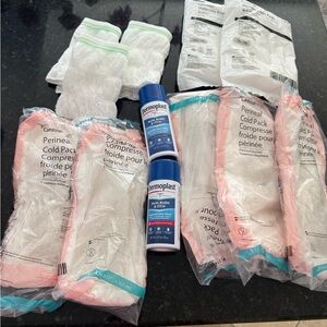 Maternity, post partum care Perineal Cold Packs and Dermoplast Spray Set